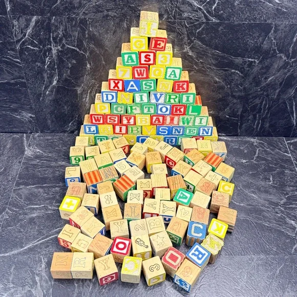 Vintage Wooden Blocks (131 Total Blocks) - Picture 2 of 15